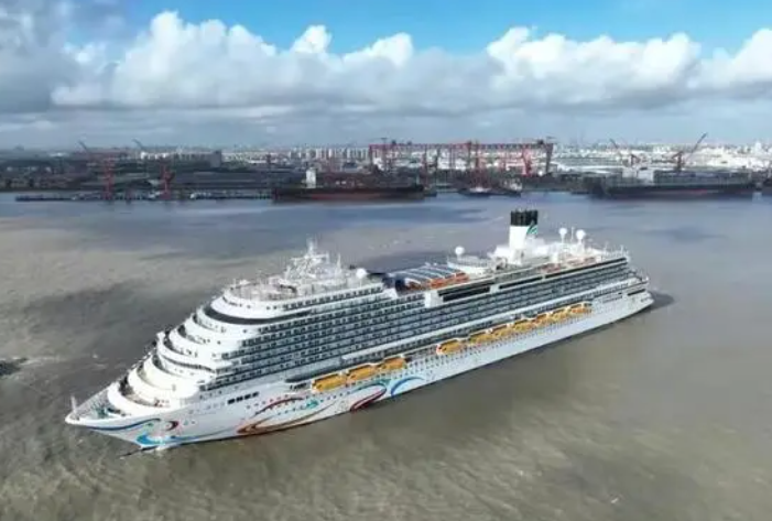 中国船舶集团国产首艘大型邮轮完成多项重要试验！